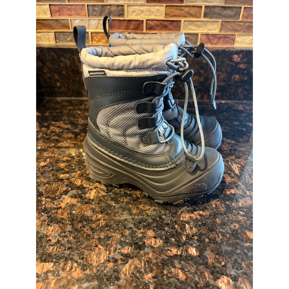 The North Face Alpenglow Snow Boots Toddler 10 Gray Black Waterproof Excellent